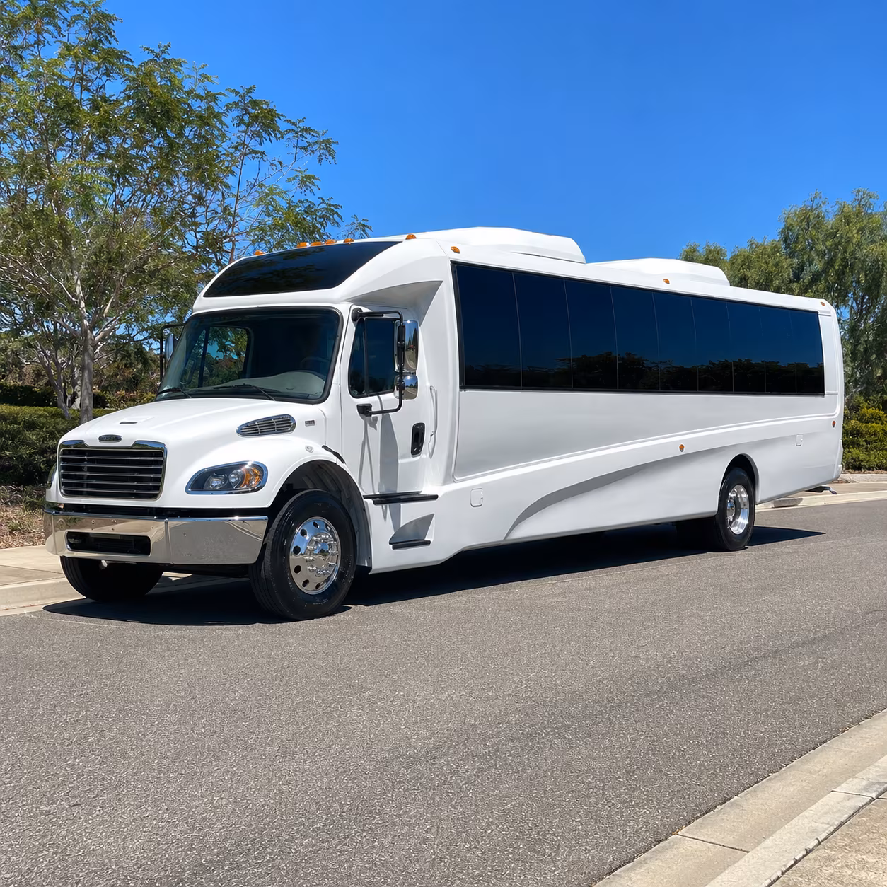 commuter shuttle services along the us 101 corridor