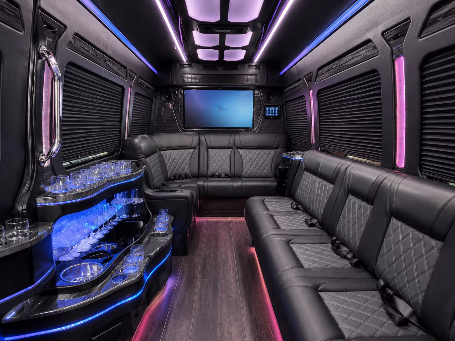 it takes 30 seconds to compare concert buses from gilroy