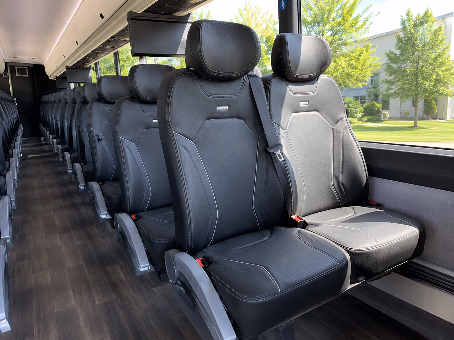 long distance bus rentals for yosemite las vegas and los angeles groups