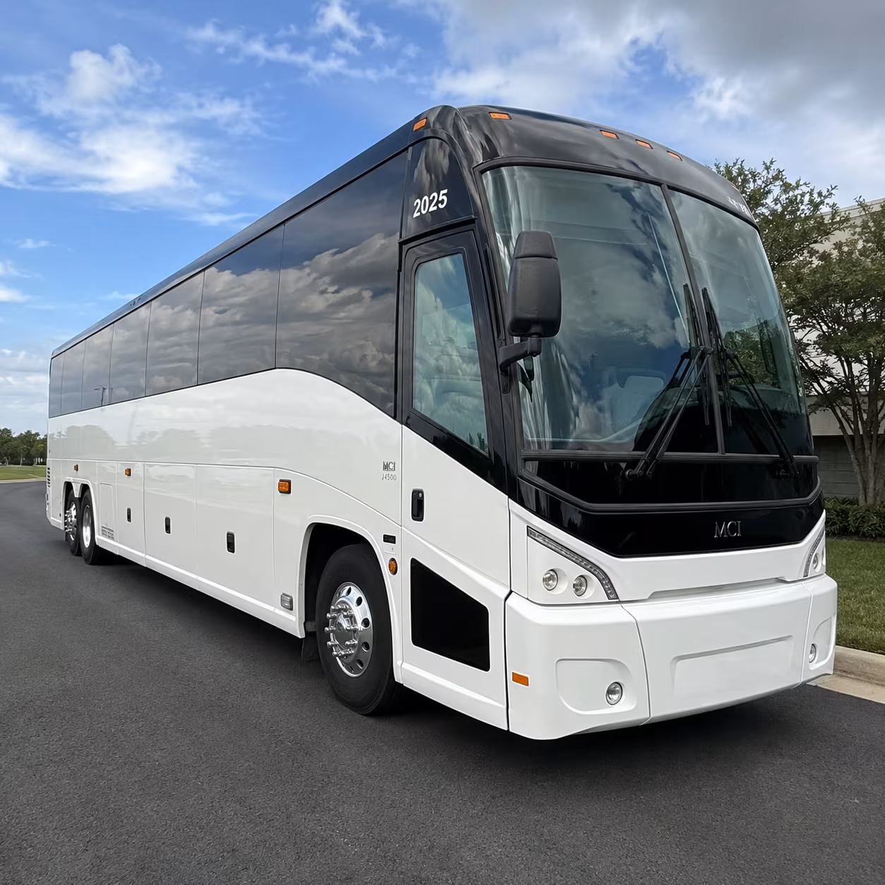 morgan hill charter bus rentals for morgan hill school field trips