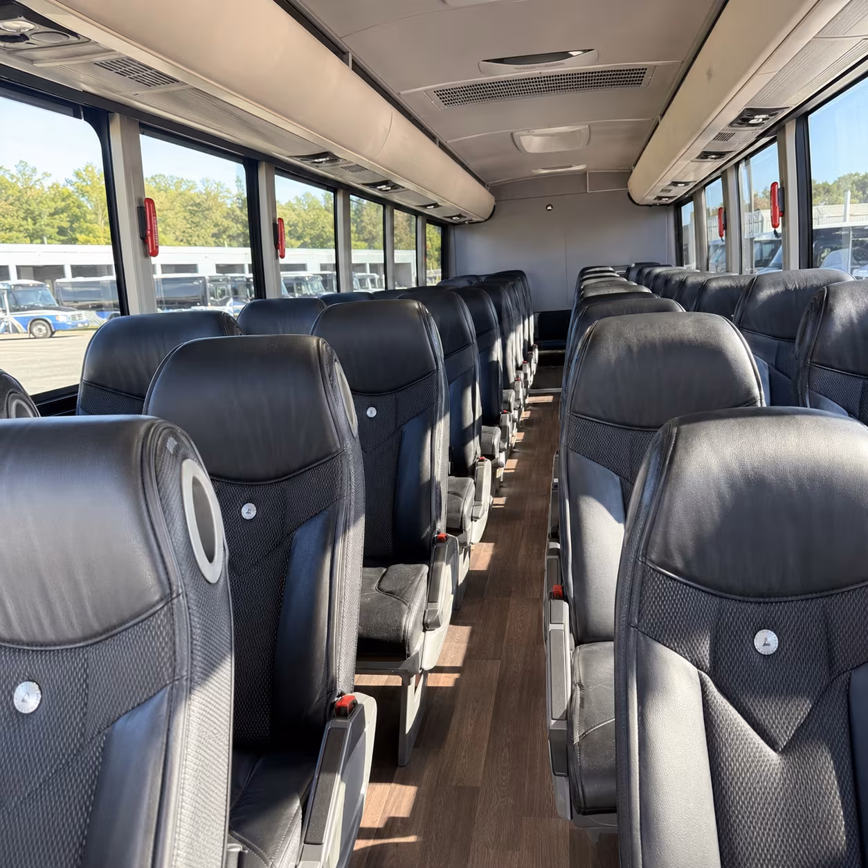 palo alto charter buses for palo alto players coaches staff and fans