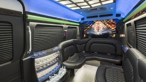 gilroy sprinter limo rental rental